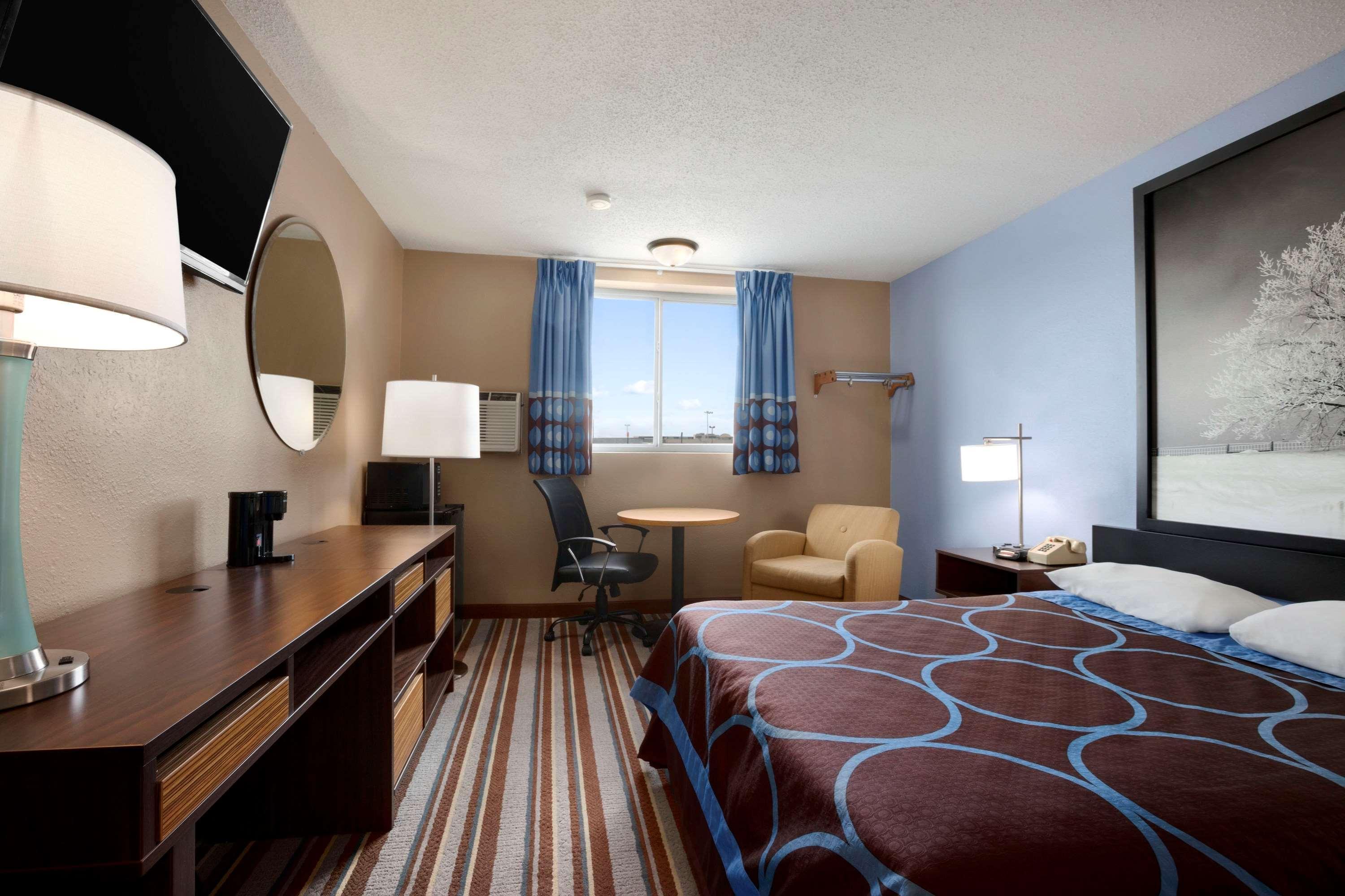 במוטל Super 8 By Wyndham Council Bluffs Ia Omaha Ne Area מראה חיצוני תמונה