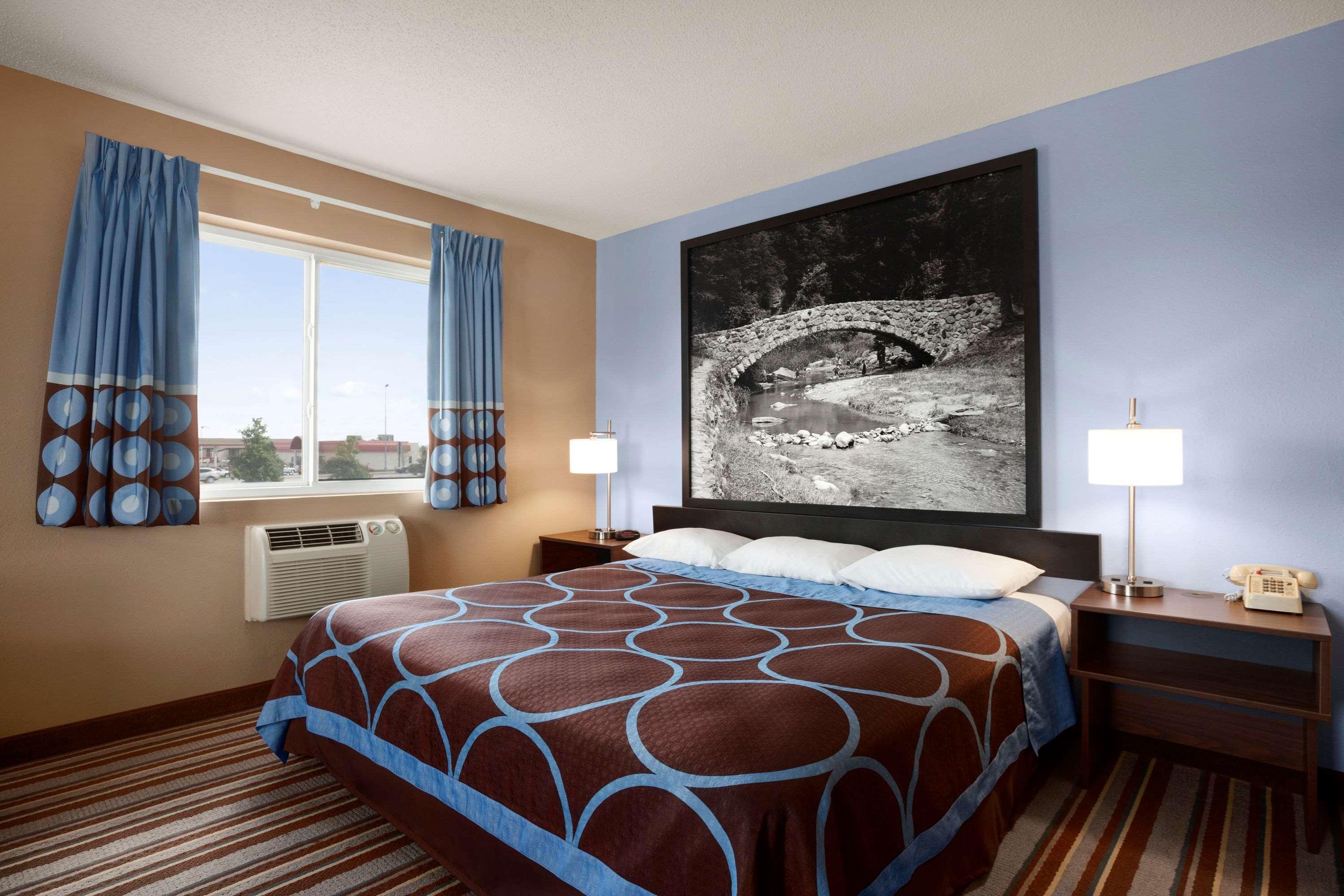 במוטל Super 8 By Wyndham Council Bluffs Ia Omaha Ne Area מראה חיצוני תמונה