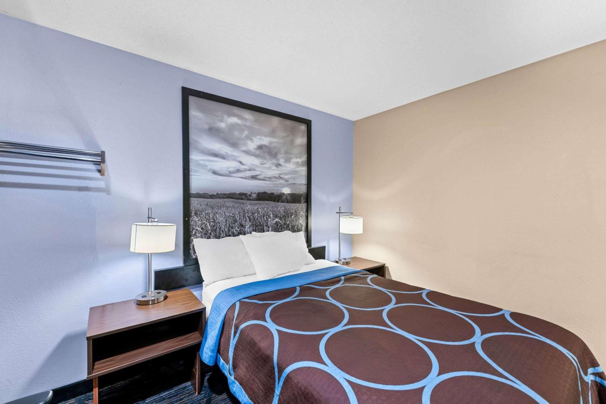 במוטל Super 8 By Wyndham Council Bluffs Ia Omaha Ne Area מראה חיצוני תמונה