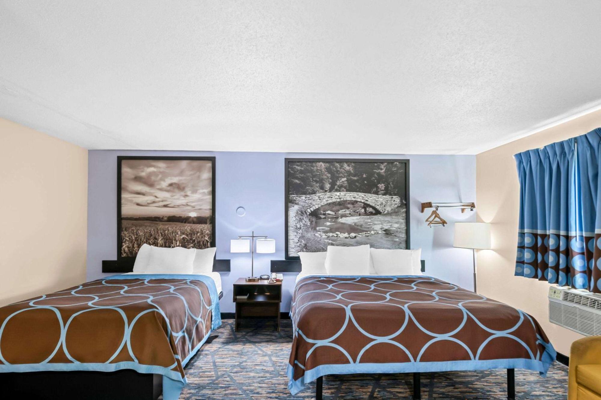 במוטל Super 8 By Wyndham Council Bluffs Ia Omaha Ne Area מראה חיצוני תמונה