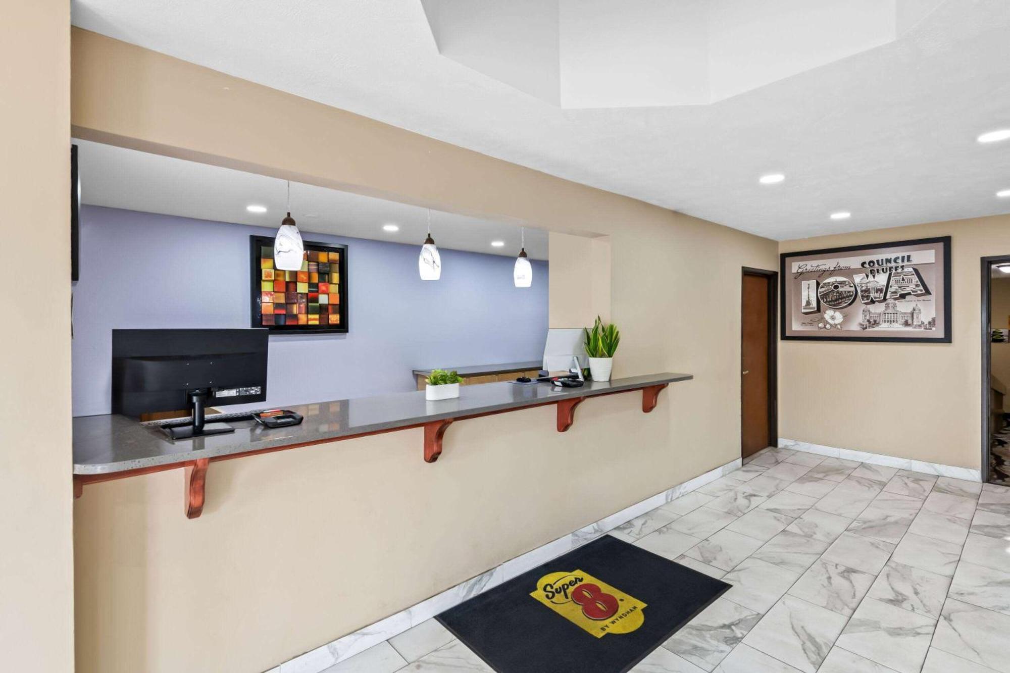 במוטל Super 8 By Wyndham Council Bluffs Ia Omaha Ne Area מראה חיצוני תמונה