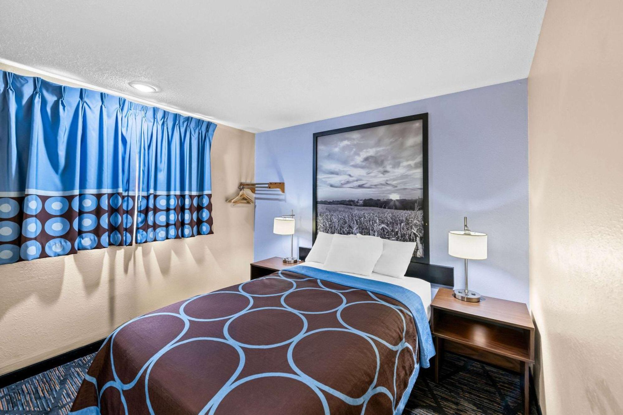 במוטל Super 8 By Wyndham Council Bluffs Ia Omaha Ne Area מראה חיצוני תמונה