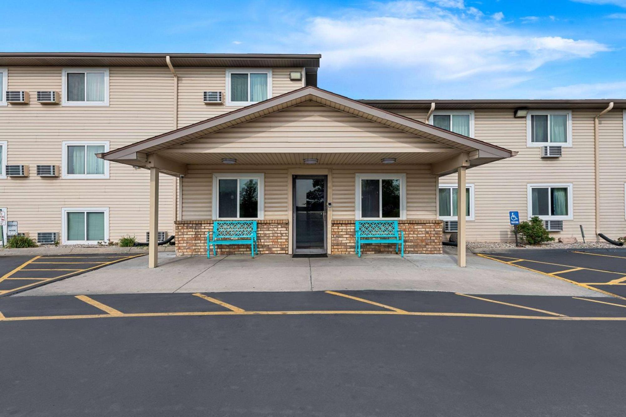 במוטל Super 8 By Wyndham Council Bluffs Ia Omaha Ne Area מראה חיצוני תמונה